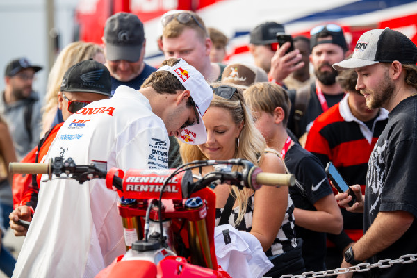 Hymas Secures Fourth Place at Daytona SX