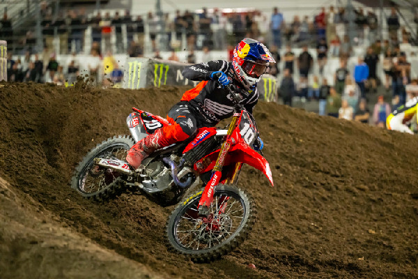 Hymas Secures Fourth Place at Daytona SX