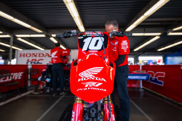 Hymas Secures Fourth Place at Daytona SX