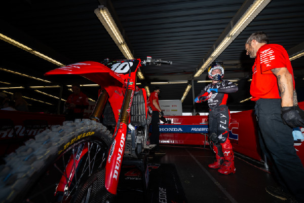 Hymas Secures Fourth Place at Daytona SX