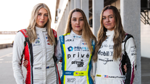 Porsche's Female Driver Program Boosts Racing Interest