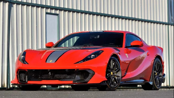 Mecum Auctions in Glendale: Classic Cars Await