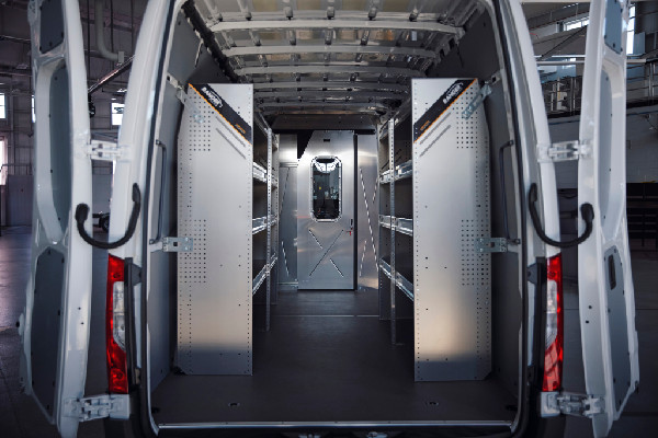 Mercedes-Benz USA Launches New VanSolution Model