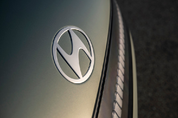 2026 Hyundai IONIQ 9 Offers Impressive Range