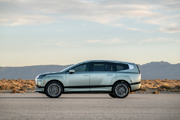 2026 Hyundai IONIQ 9 Offers Impressive Range