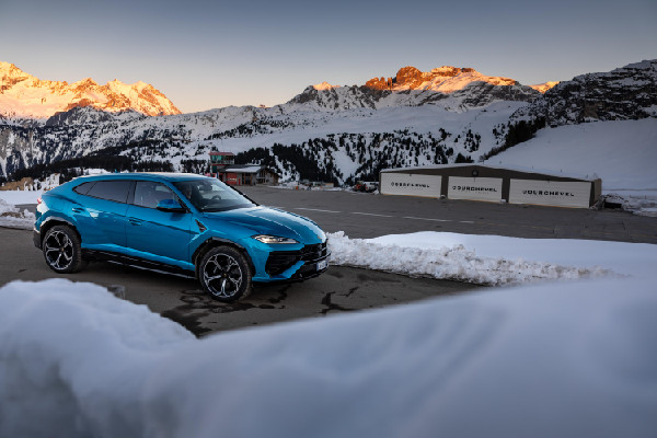 Lamborghini's Luxury Driving Experience in Courchevel