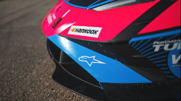 Lamborghini and Alpinestars Join Forces for Racewear