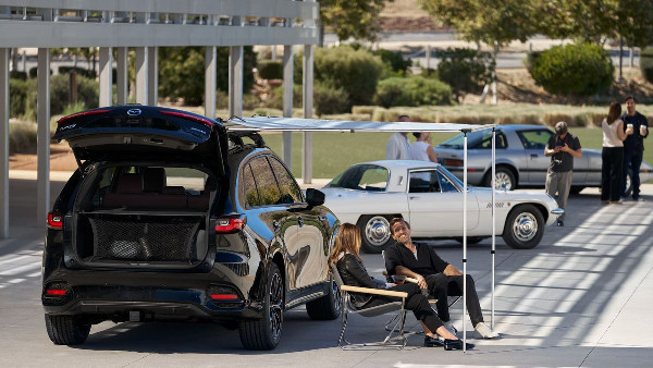 Mazda CX-70 Wins Best Family SUV Award