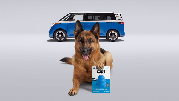 Limited-Edition VW KONG Dog Toy for Charity