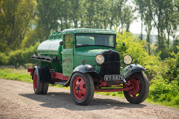 Hampson's Classic Car Auction at Bolesworth