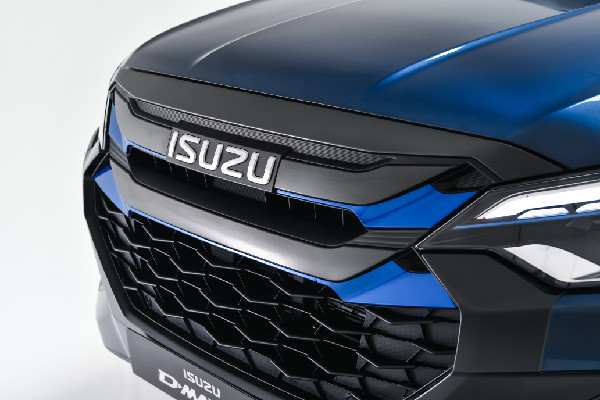 Isuzu D-Max EV Unveiled at CV Show 2025