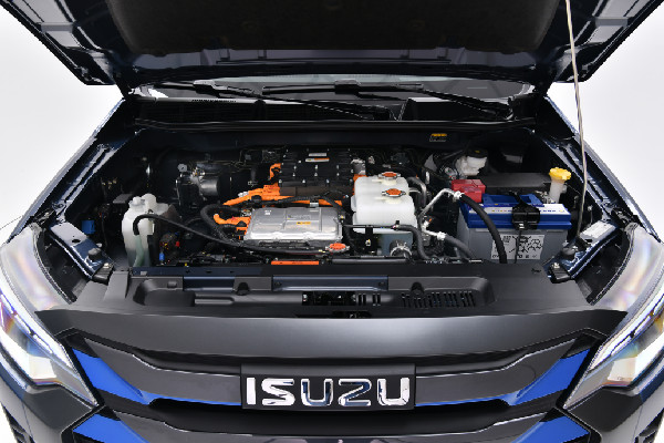 Isuzu D-Max EV Unveiled at CV Show 2025