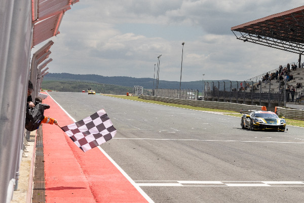 Unique Winners in Ferrari Challenge at Navarra