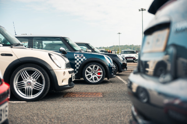 MINI Rally Supports Buttle UK Charity Efforts