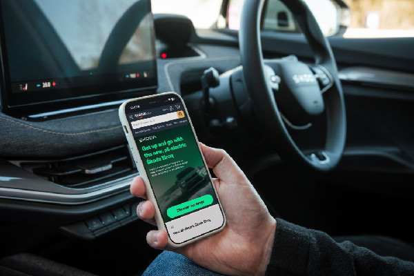 Škoda Launches Real-Time Amazon Showroom