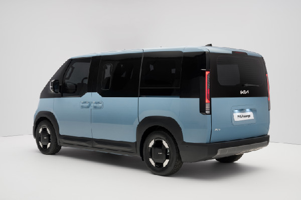 Kia PV5 Passenger Pricing and Specs Revealed