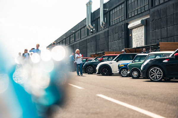 MINI Rally Supports Buttle UK Charity Efforts
