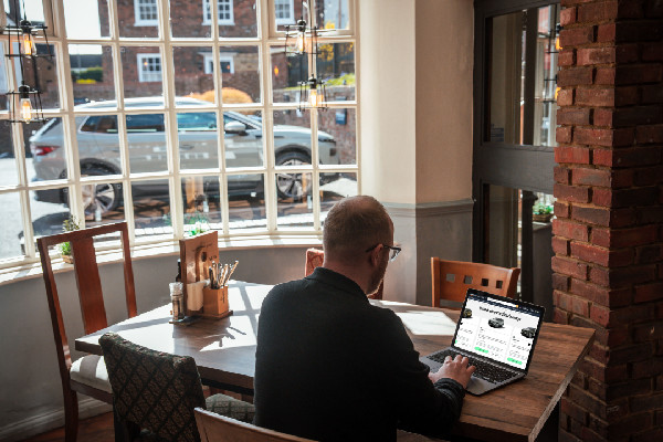 Škoda Launches Real-Time Amazon Showroom