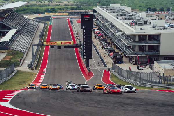 Thrilling McLaren Trophy Action at COTA