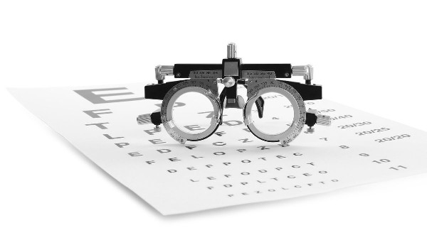 Eyesight Testing Needed for Older Drivers