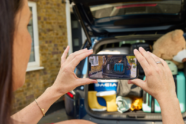 Dacia Introduces Unique Boot Organiser App