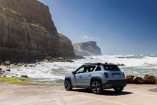 Renault 4 E-Tech Electric Priced from £26,995 OTR