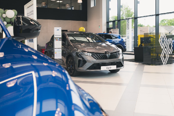 Letchworth's First Renault Retailer Opens Doors
