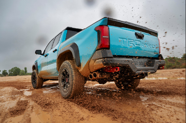 Toyota Launches Wave Maker Colour for TRD Pro