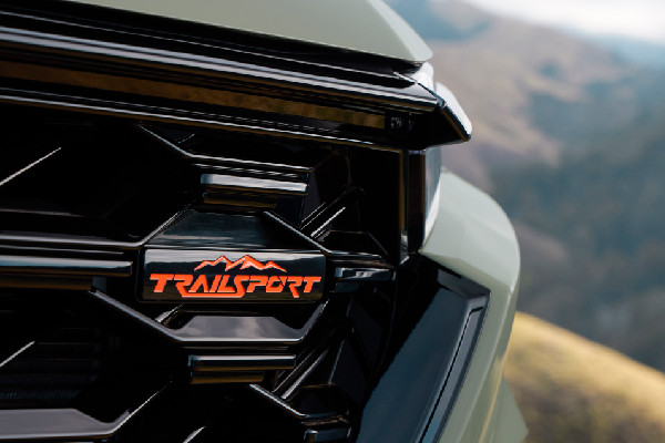 2026 Honda CR-V Features New TrailSport Hybrid