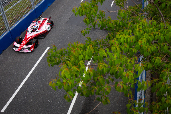 Nissan Aims for Championship Lead in Shanghai
