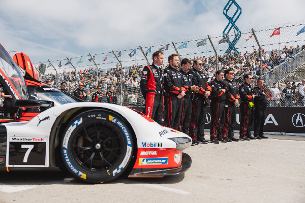 Porsche Targets Win at Laguna Seca Race