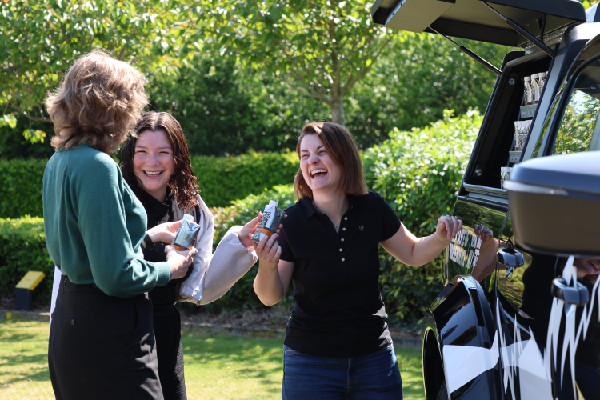 Isuzu Partners with Arctic Coffee for Summer Fun