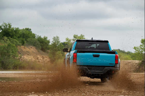 Toyota Launches Wave Maker Colour for TRD Pro