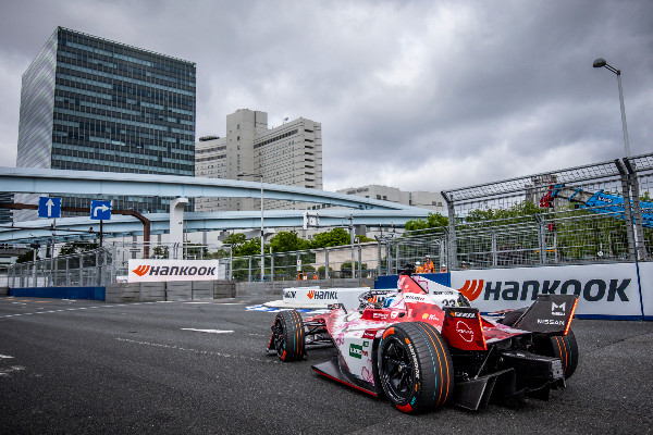 Nissan Aims for Championship Lead in Shanghai