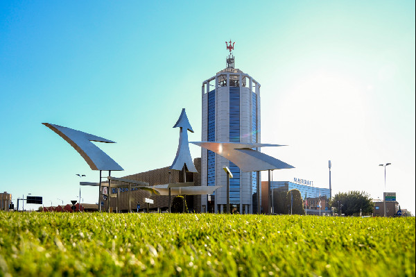 GranTurismo and GranCabrio Return to Modena