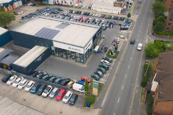 New Dacia Retailer Opens in Letchworth