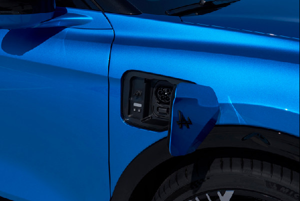 Introducing the Alpine A390 Sport Fastback