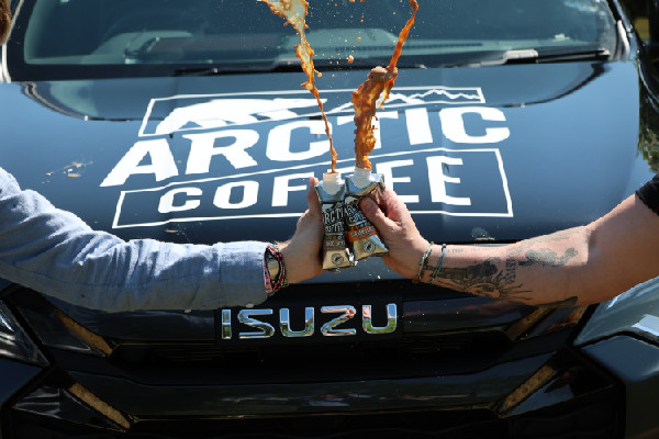 Isuzu Partners with Arctic Coffee for Summer Fun