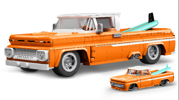 Mattel Brick Shop Launches Hot Wheels Collection