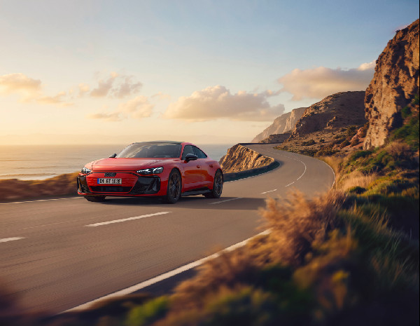 Audi e-tron GT Quattro Offers Luxury and Performance