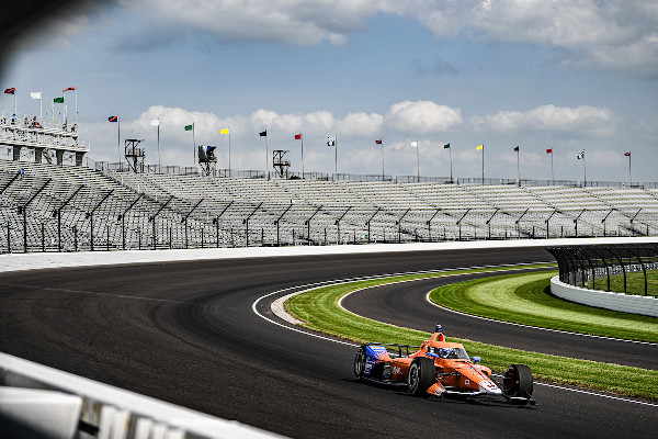 Honda Teams Gear Up for Indy 500 Qualifying