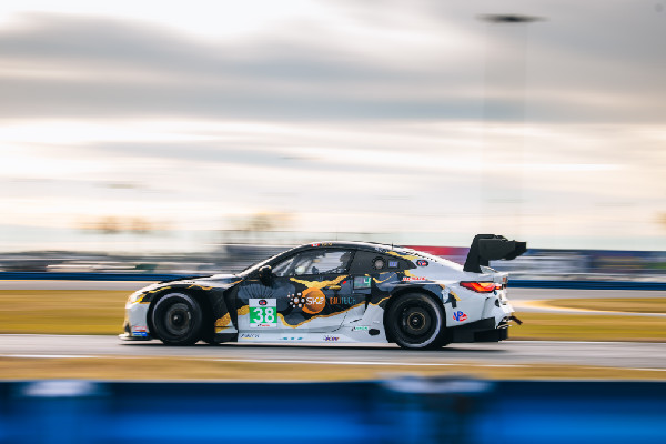 Samantha Tan Continues with BMW M Motorsport