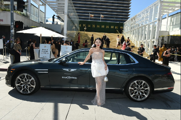 Genesis Celebrates AAPI Leaders at Gold Gala