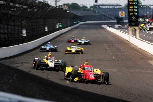 Honda Teams Gear Up for Indy 500 Qualifying