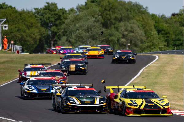 Yates Wins Twice; Hunter Claims First Victory