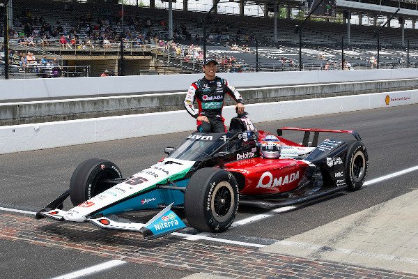 Sato Qualifies Second for Indianapolis 500