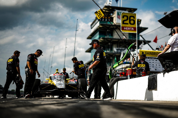 Honda Teams Gear Up for Indy 500 Qualifying