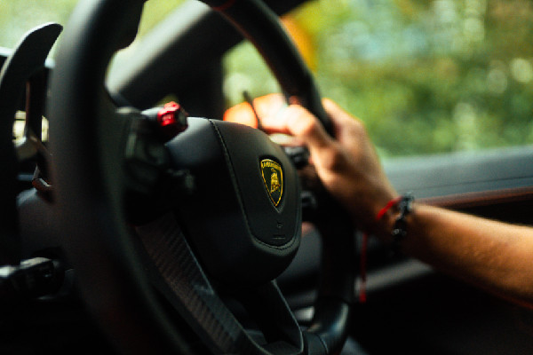 Rúben Dias and His Passion for Lamborghini Revuelto