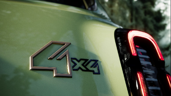 Renault 4 Savane Concept Unveiled at Roland-Garros