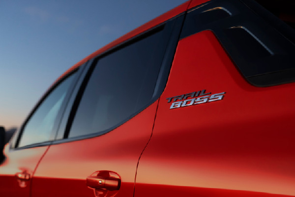 Trail Boss Enhances 2026 Silverado EV Lineup